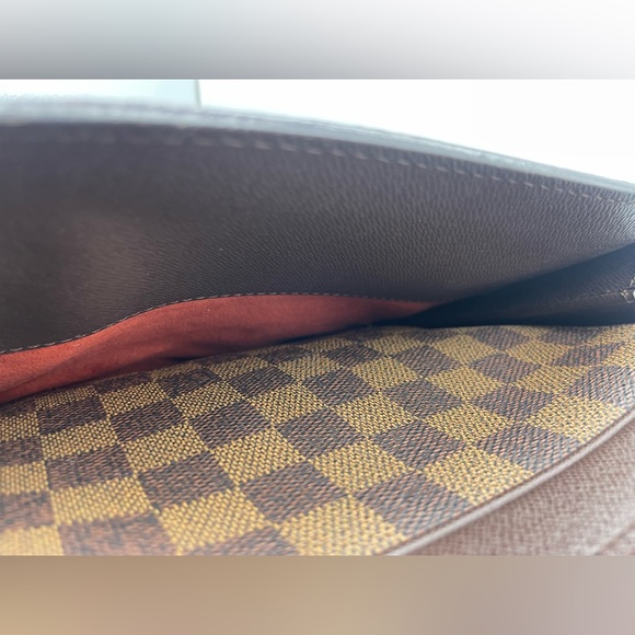 Louis Vuitton Damier Triana Handbag - Picture 10 of 16